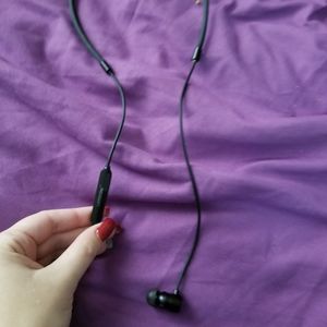 Bluetooth headphones